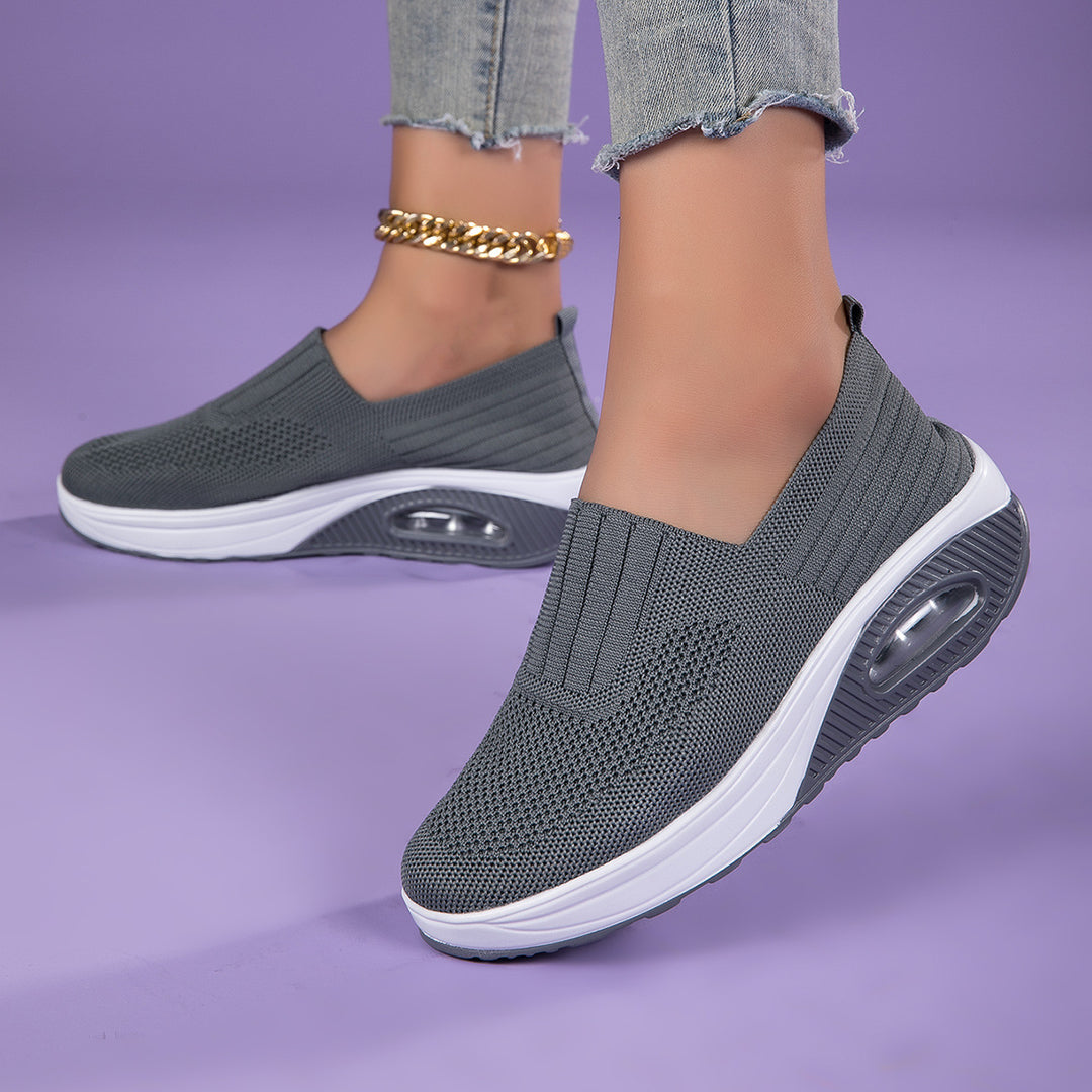 Mira | Orthopädische Komfortschuhe zum Reinschlüpfen