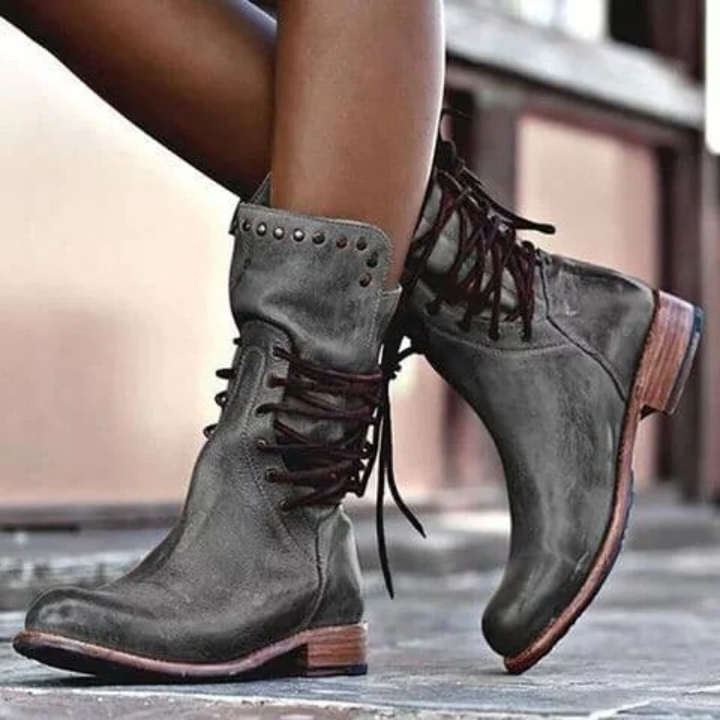 Wilhelmine | Damen Geschnürte Stiefeletten mit Absatz