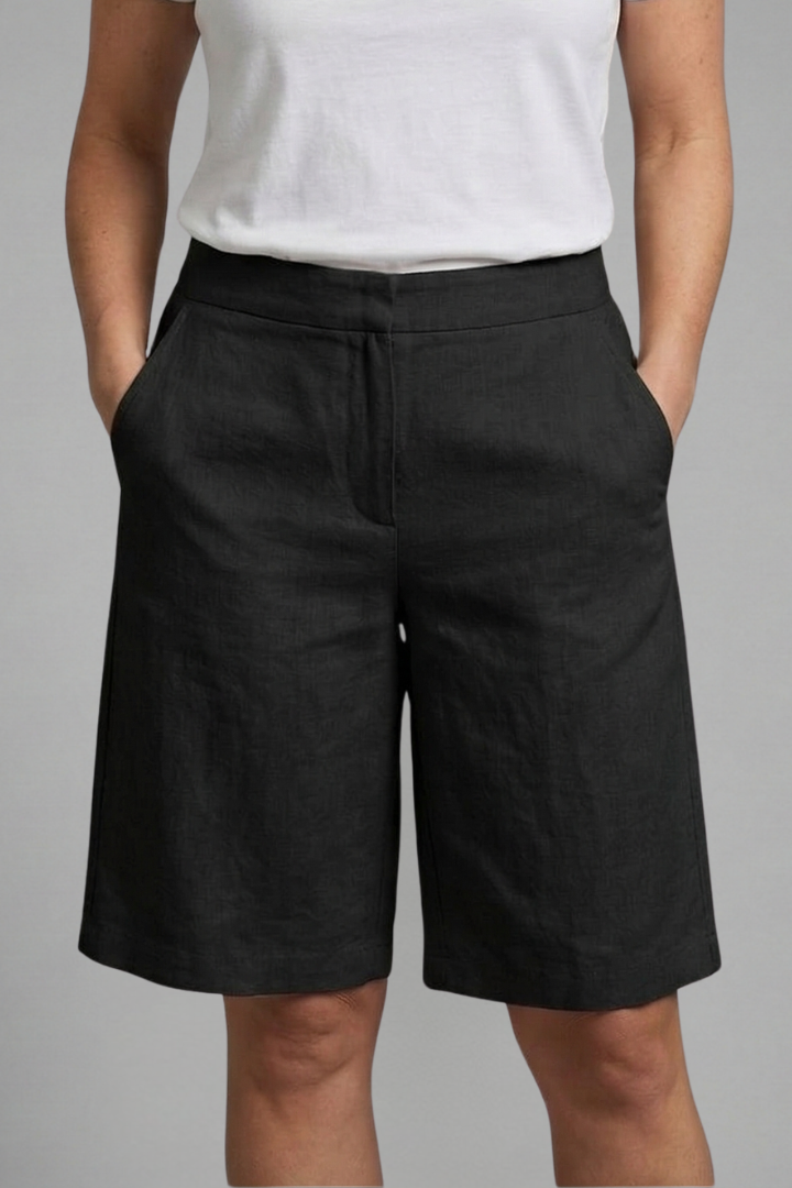 Almira | Damen Bermuda Shorts mit Seitentaschen