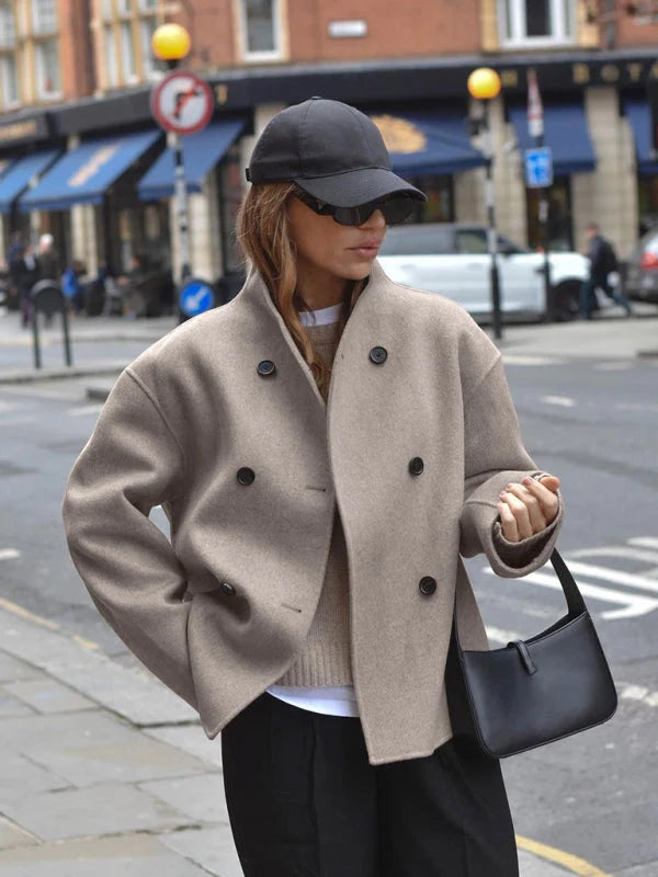 Anja | Damen Jacke mit doppelreihiger Knopfleiste und langen Ärmeln