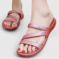 Badeschuhe Damen mit Slip-On-Design und stützendem Fußbett