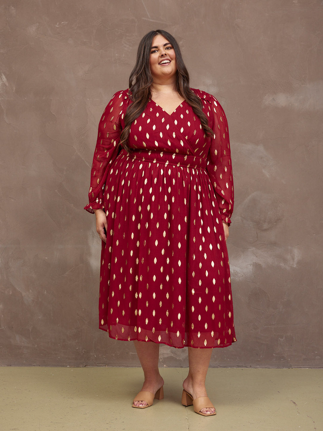 Clara Damen Midi-Wickelkleid mit Jacquardmuster und Blusenärmeln