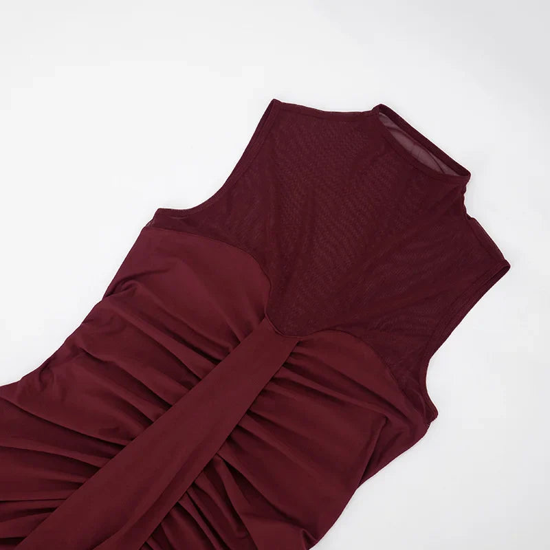 Dames mouwloze maxi-jurk met hoge hals en transparant mesh-inzetstuk met ruches aan de voorkant