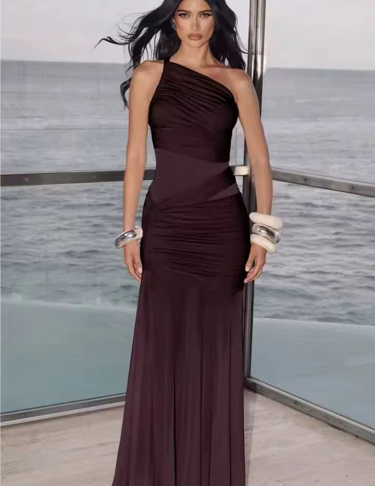 Dames maxi jurk met één schouder, geplooide top en transparante inzetstukken met uitlopende zoom