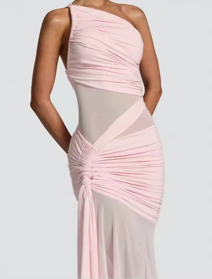 Dames maxi jurk met één schouder, geplooide top en transparante inzetstukken met uitlopende zoom