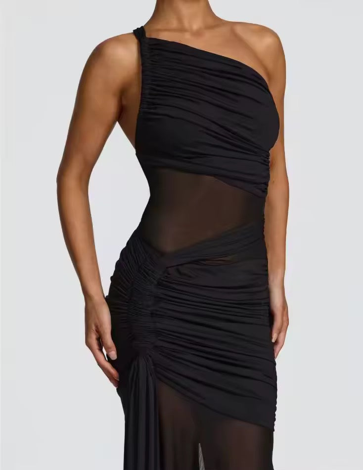 Dames maxi jurk met één schouder, geplooide top en transparante inzetstukken met uitlopende zoom