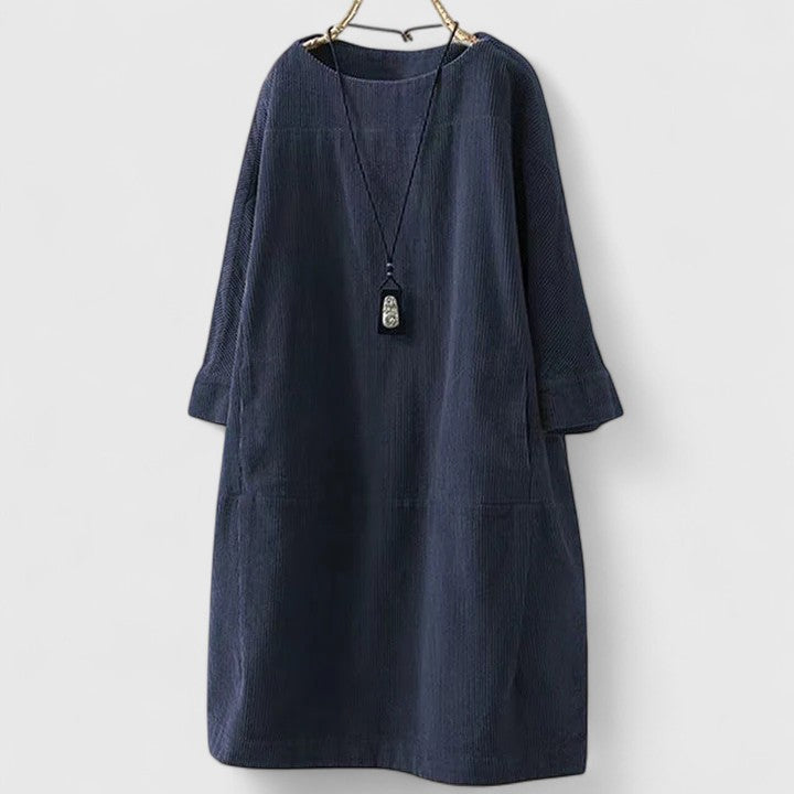 Dames geribde midi-jurk met ronde hals, driekwartmouwen en voorzakken