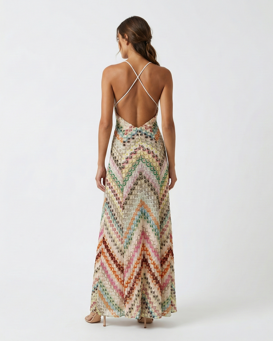 Damen Häkel-Maxikleid mit V-Ausschnitt und offenem Rücken und Spaghettitraegern