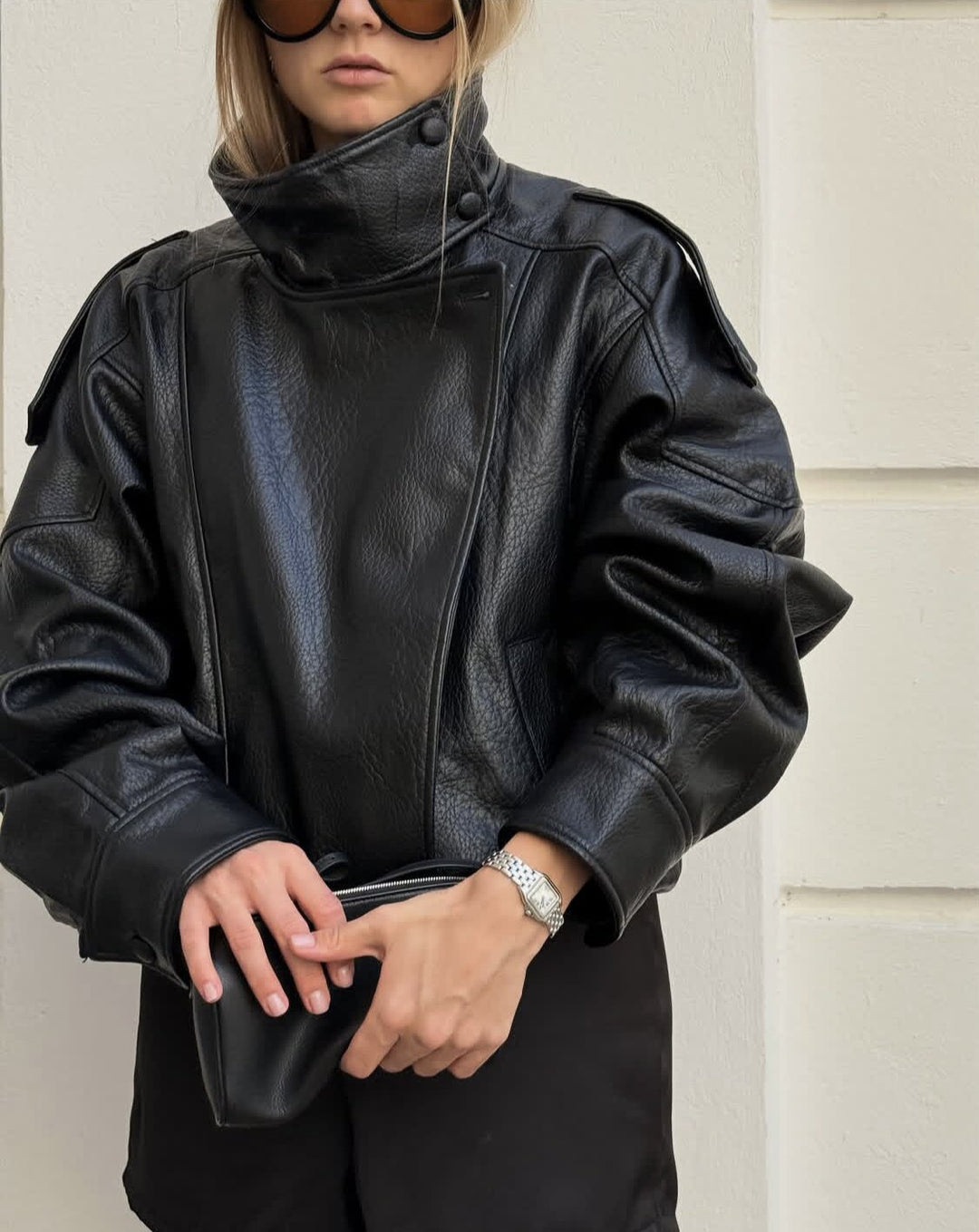 Damesjas met leren look en opstaande kraag