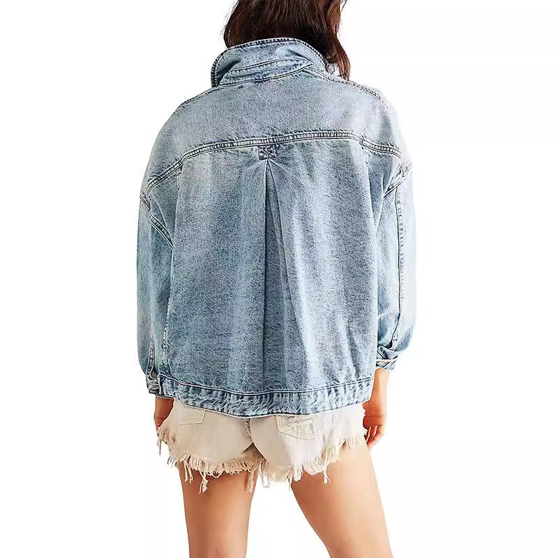 Damen Jeansjacke mit Brusttaschen und Rückenfalte