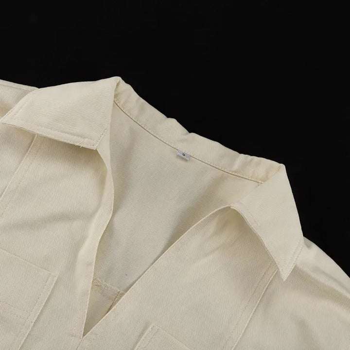 Damen Kurze-Hosen-Set mit Umlegekragen Kurzen Ärmeln und Aufgesetzten Brusttaschen