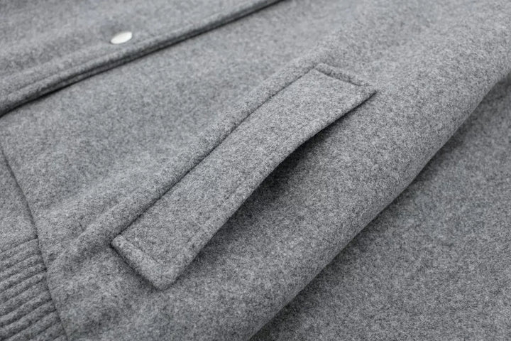 Damen Kurze Jacke mit Druckknopfverschluss und Elastischen Bündchen