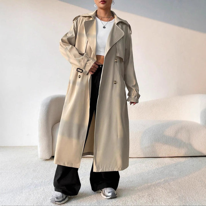 Dames lange trenchcoat met riem en dubbele rij knopen