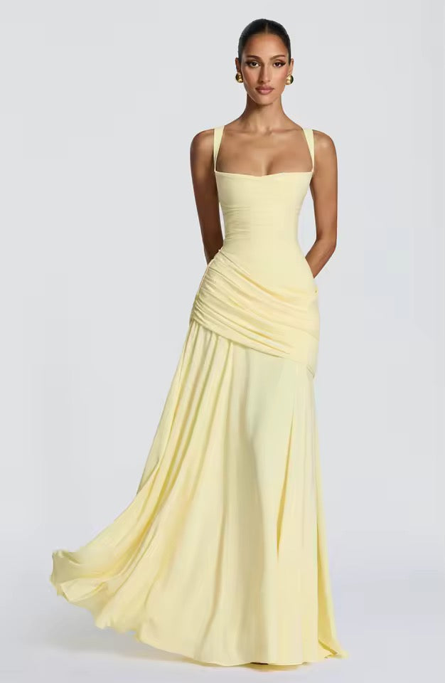 Dames maxi-jurk met sweetheart-halslijn en asymmetrische plooiing