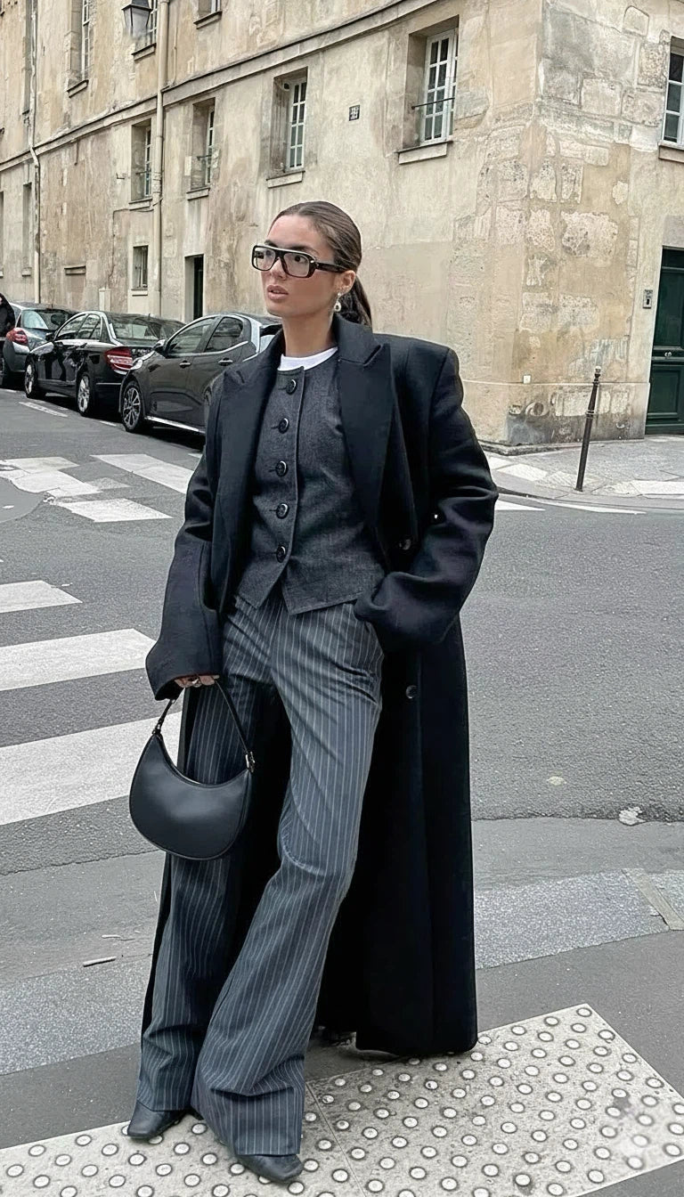 Dames maxi-jas met reverskraag en dubbele knoopsluiting