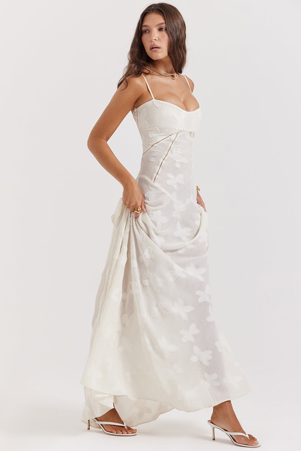 Dames maxi-jurk met ingeweven motieven, spaghettibandjes, hartvormige halslijn en zichtbare naden