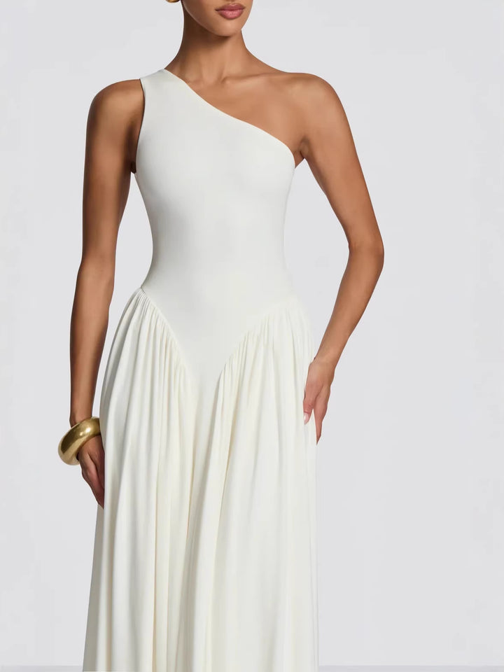 Dames maxi-jurk met one shoulder halslijn en geplooide panelen bij de taille