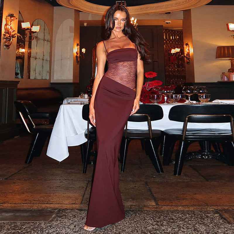 Dames maxi-jurk met rechte halslijn en dubbele spaghettibandjes met bloemenkantinzetstuk