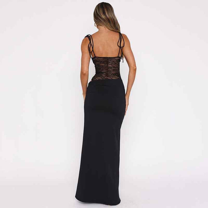 Dames maxi-jurk met rechte halslijn en dubbele spaghettibandjes met bloemenkantinzetstuk