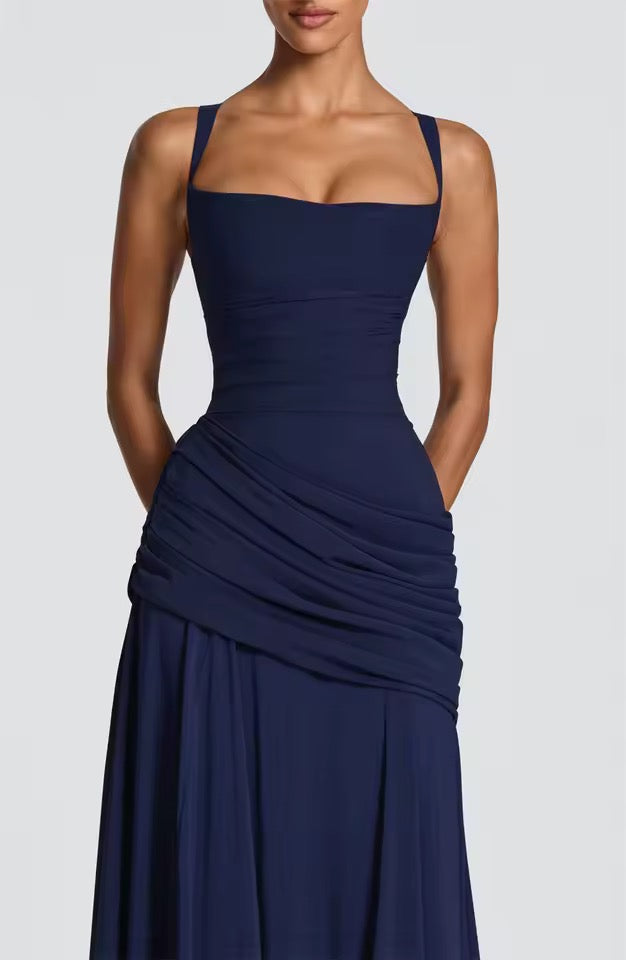 Damen Maxikleid mit Herzausschnitt und asymmetrischer Raffung