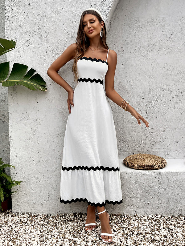 Dames maxi-jurk met spaghettibandjes, rechte zoom, zigzagrand en gerimpelde rug