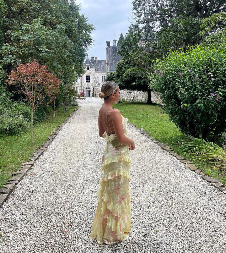 Damen Maxikleid mit Spaghettiträgern V-Ausschnitt Volants und offenem Rücken mit Blumenmuster