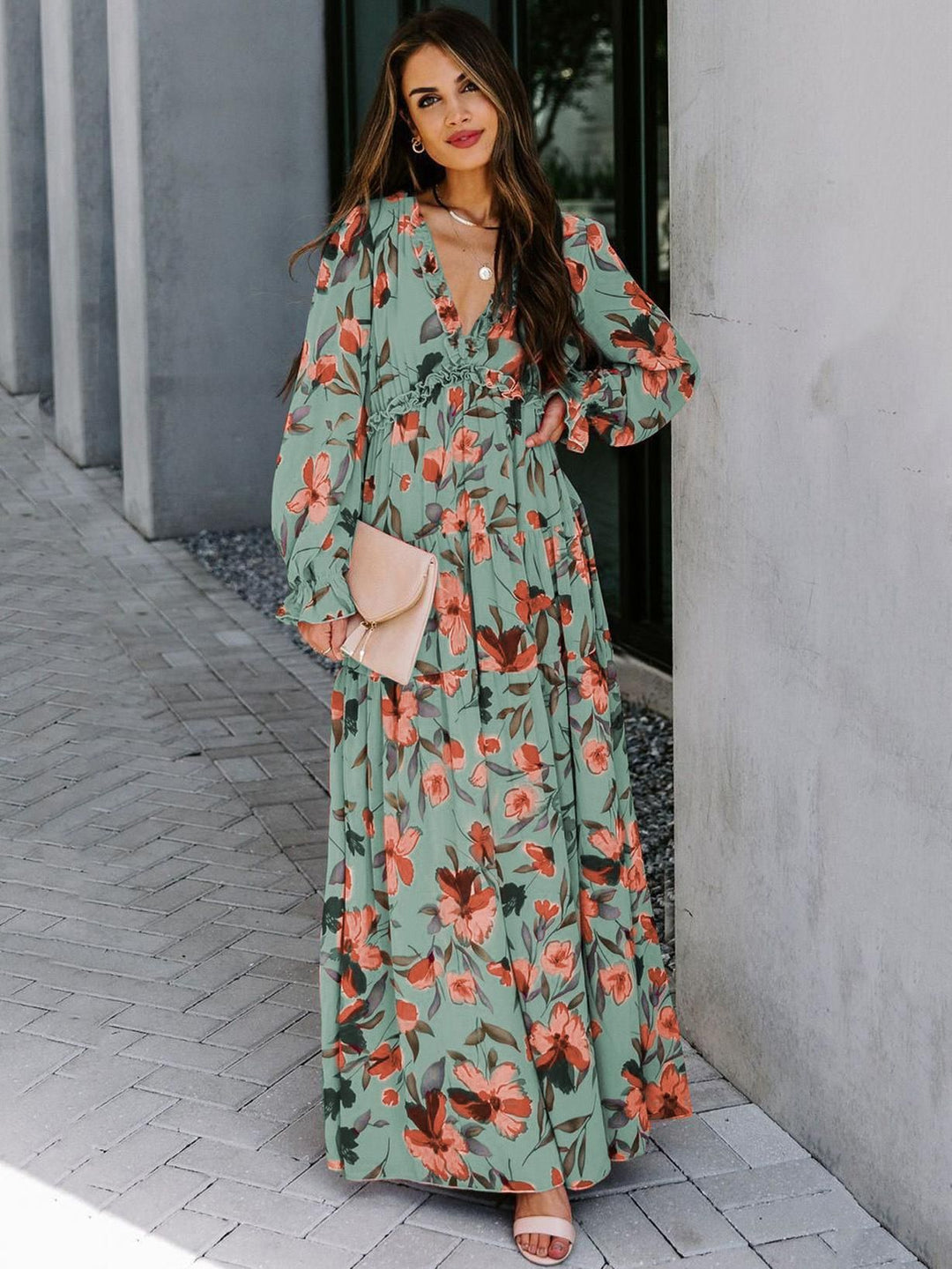 Damen Maxikleid mit V-Ausschnitt und Rüschenkante mit langen Ärmeln und Stufenrock