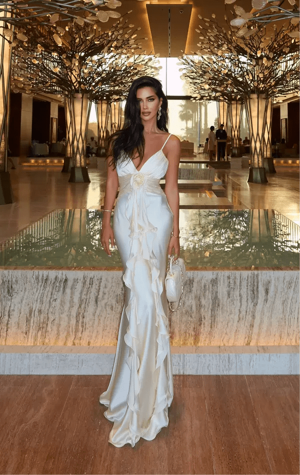 Dames maxi-jurk met V-hals en spaghettibandjes met rozet en ruches