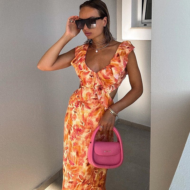 Dames maxi-jurk met V-hals en volantbandjes met zijdelingse cut-outs en bloemenpatroon