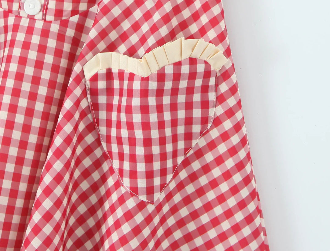 Dames minijurk met hartvormige halslijn, halterbandjes, knoopsluiting en ruitpatroon