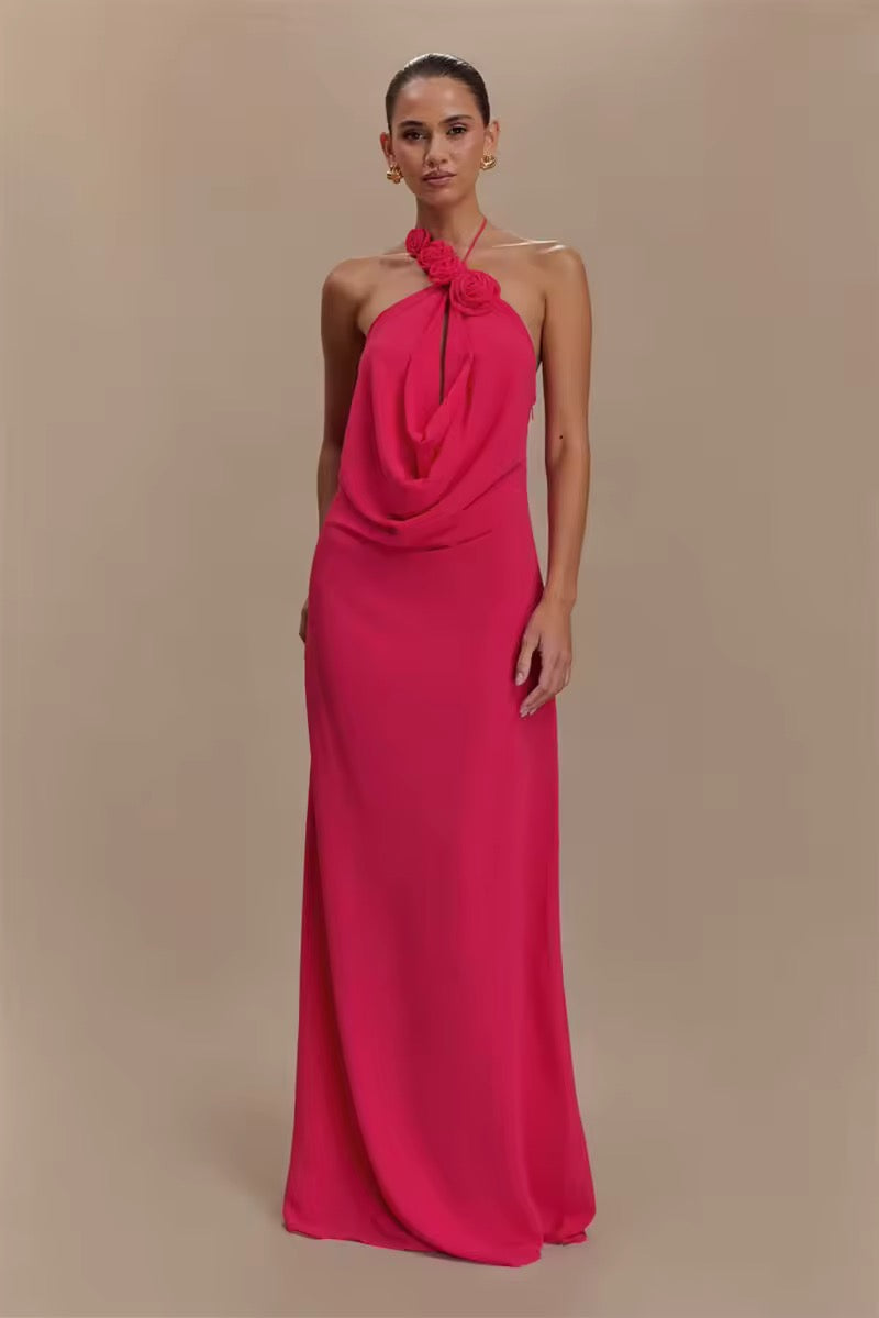 Dames halter maxi-jurk met rozenapplicaties en open rug