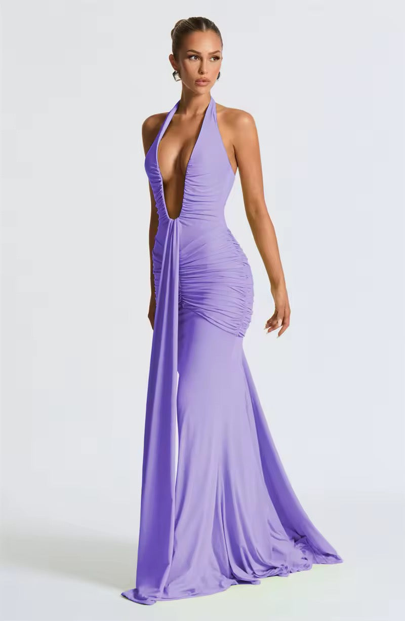 Dames halter maxi-jurk met diepe V-hals en doorlopende ruches