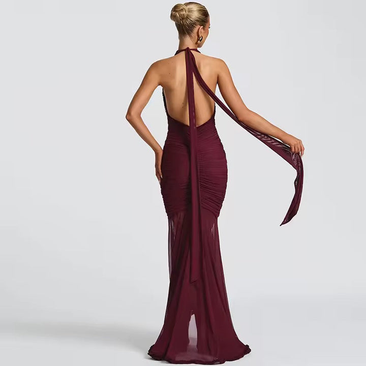 Dames halter maxi-jurk met diepe V-hals en gerimpeld oppervlak met ruches en open rug
