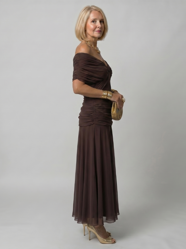 Dames off-shoulder maxi-jurk met gedrapeerde kraag en gerimpelde taille