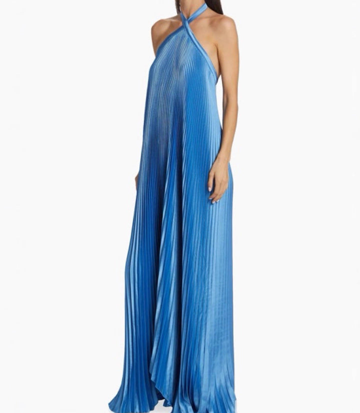 Dames geplisseerde maxi-jurk met gekruiste halterbanden