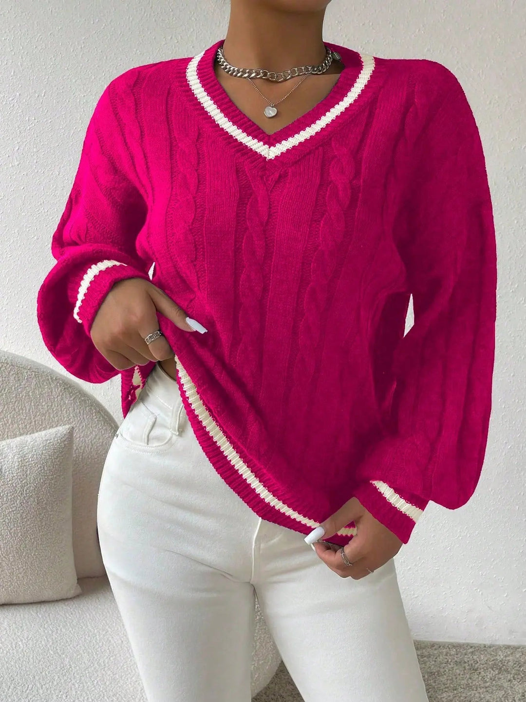 Damen Pullover mit V-Ausschnitt, Zopfmuster und Streifendetail