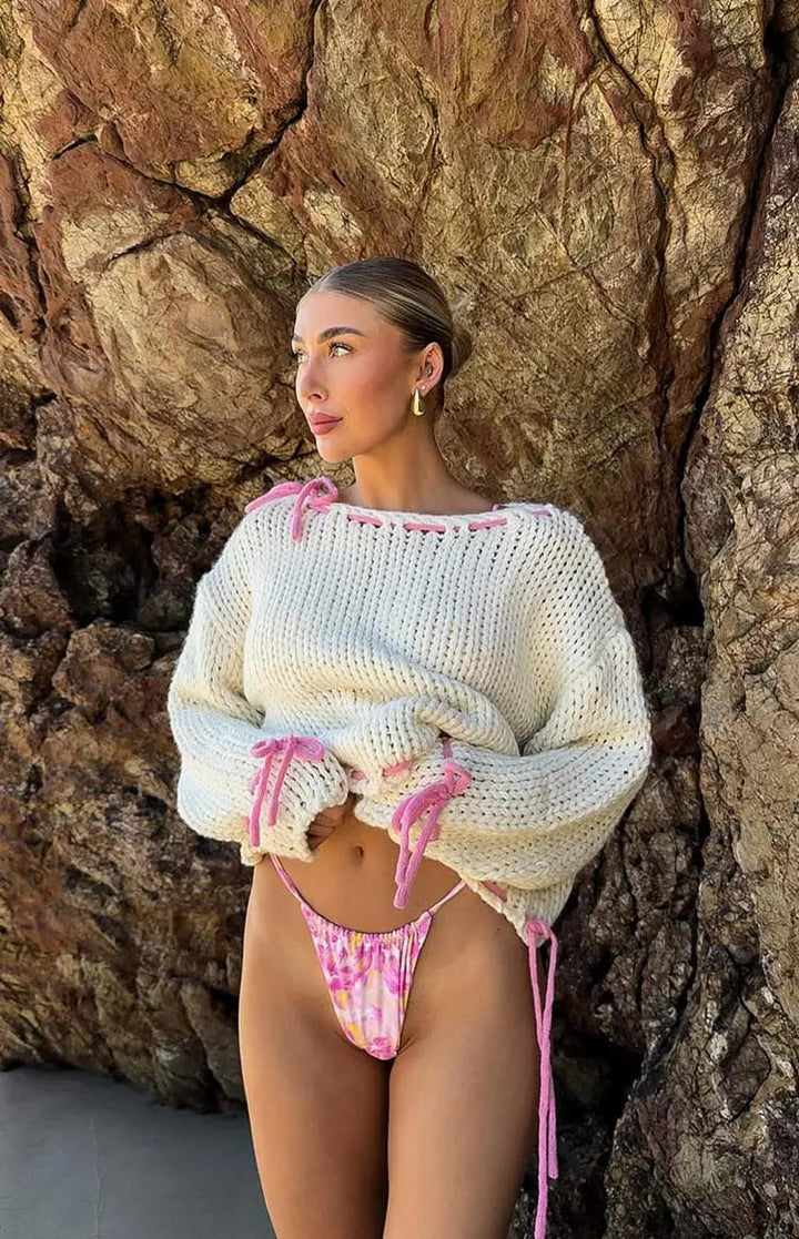 Damen Pullover mit weitem Bootsausschnitt und rosa Schleifendetails