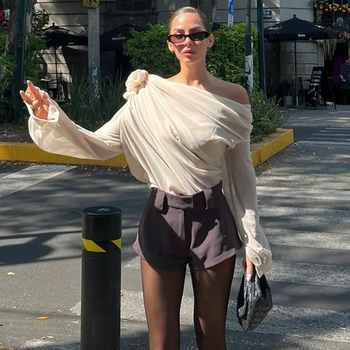 Dames Off-shoulder Top met Rozenapplicatie en Lange Mouwen met Manchetten