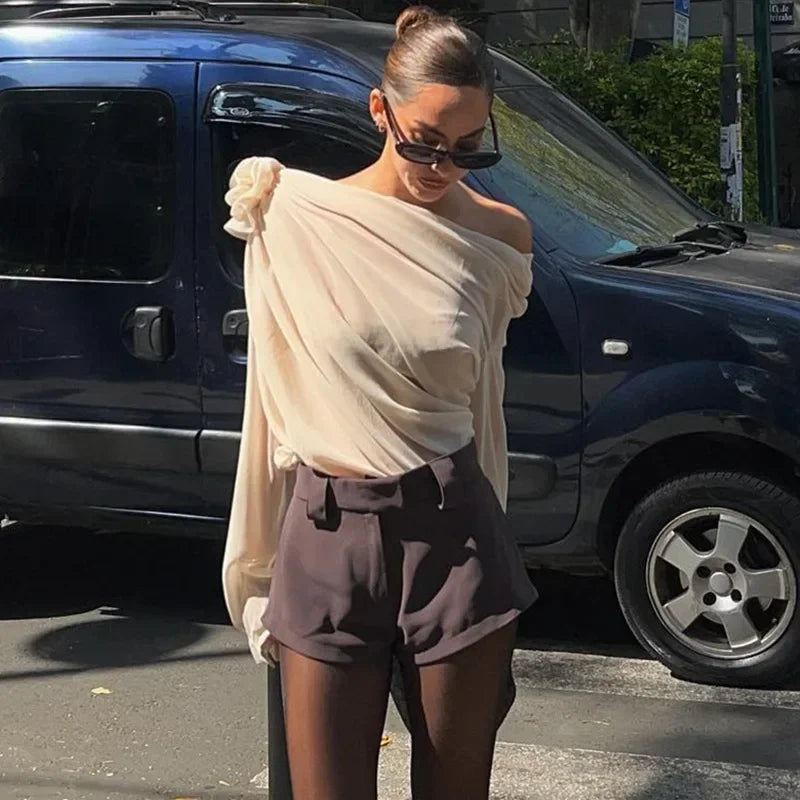 Dames Off-shoulder Top met Rozenapplicatie en Lange Mouwen met Manchetten