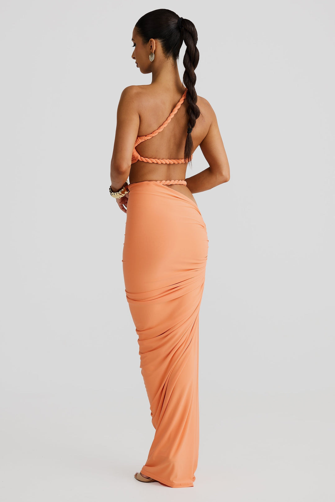 Dames set met bustiertop en maxirok met gevlochten bandjes en rimpels aan de zijkant