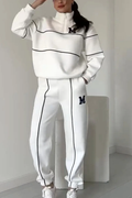 Damen Set mit Halbreißverschluss-Pullover und Jogginghose mit Kontraststreifen