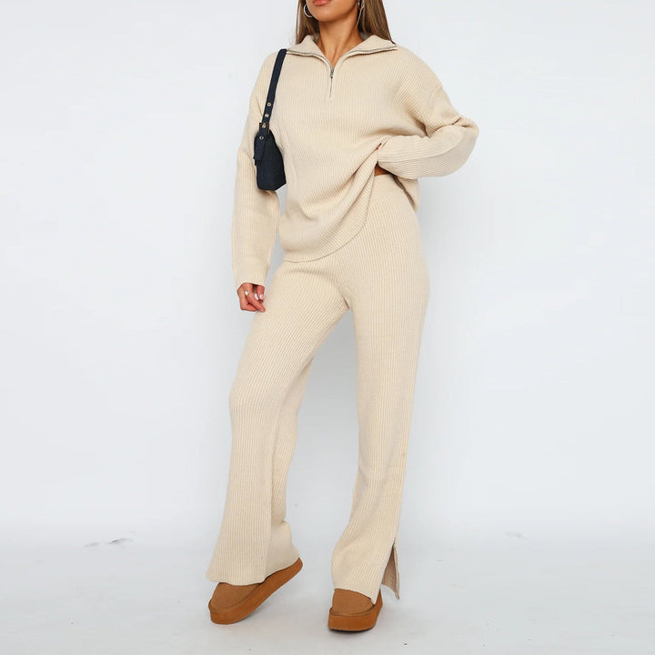 Dames set met pullover met rits en broek met ribstructuur