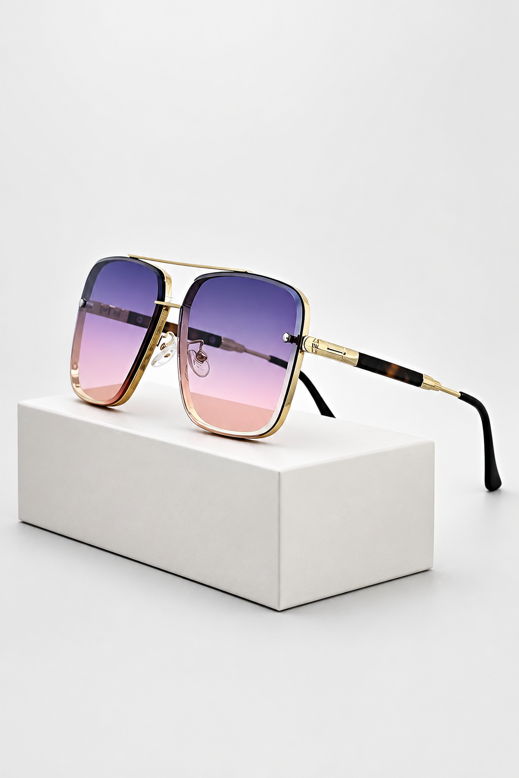 Damen Sonnenbrille mit Aviator-Rahmen und Doppelsteg aus Metall