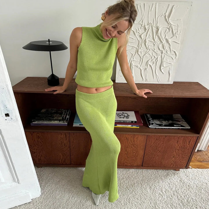 Dames gebreide set met mouwloze coltrui en maxirok