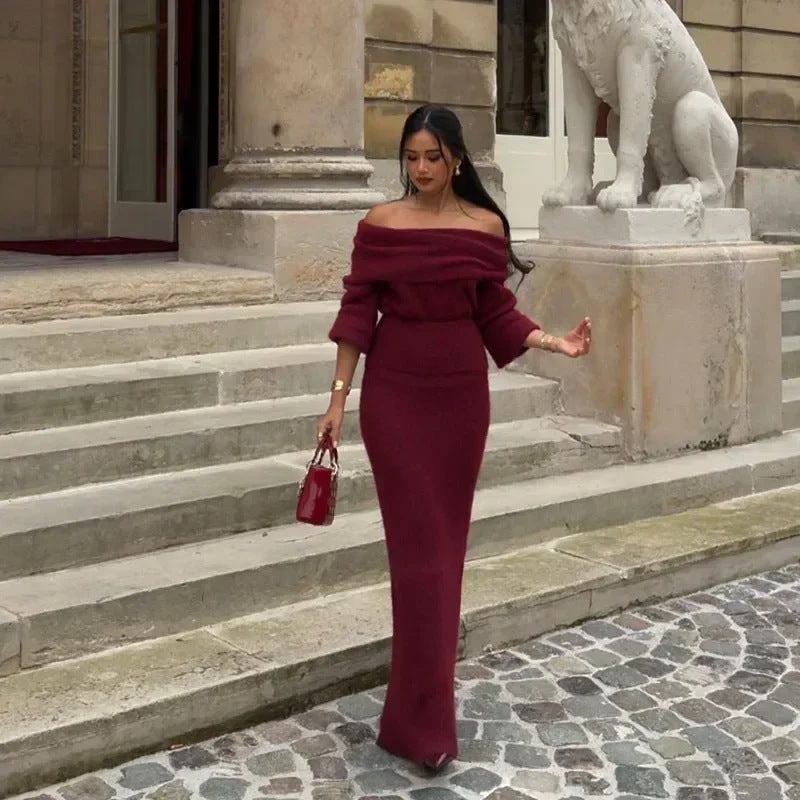 Dames gebreide set met off-shoulderhalslijn, lange mouwen en maxirok