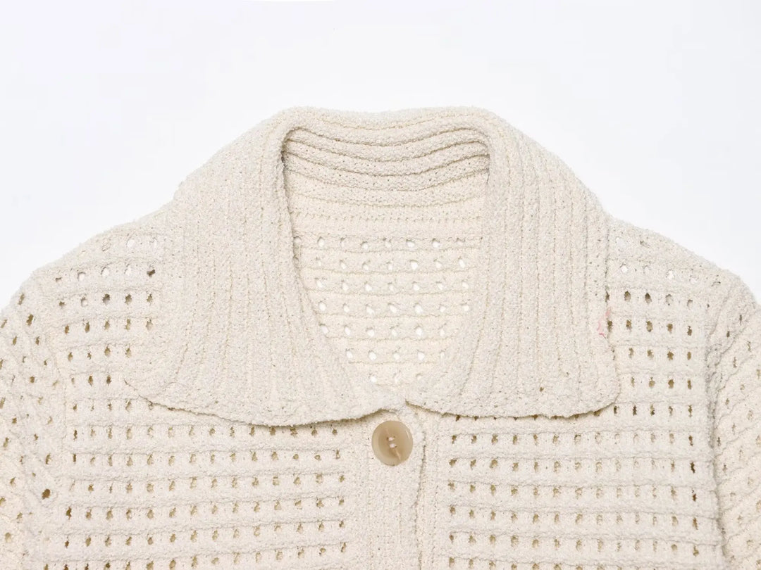 Dames gebreid shirt met knoopsluiting, kraag en franjeafwerking