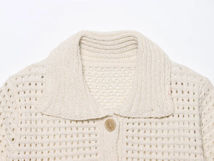 Dames gebreid shirt met knoopsluiting, kraag en franjeafwerking
