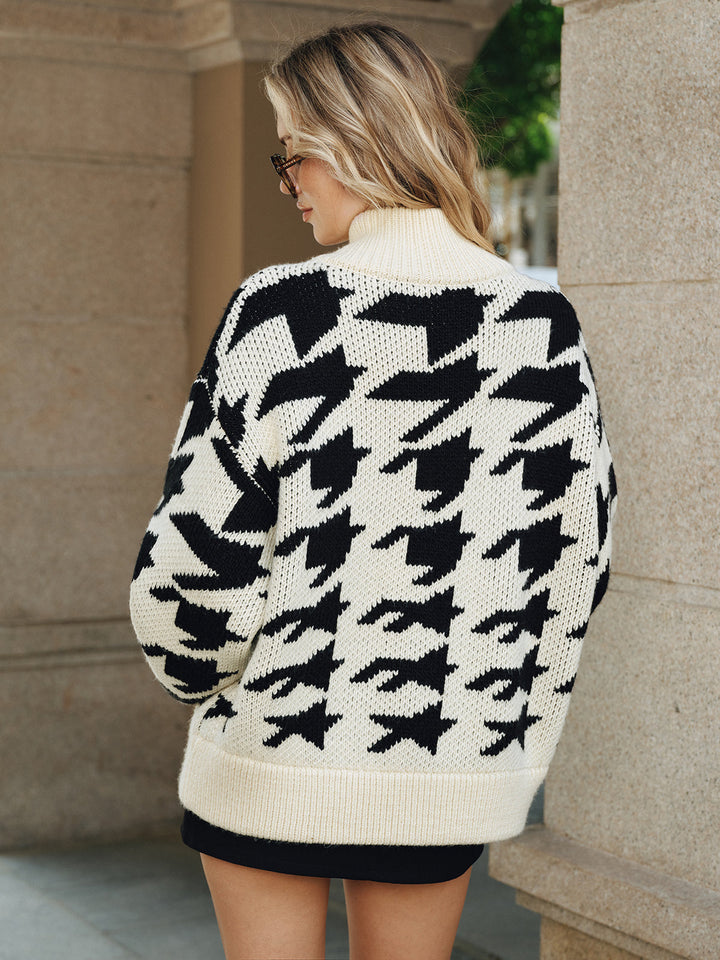 Damesvest met hanenpootmotief en knoopsluiting