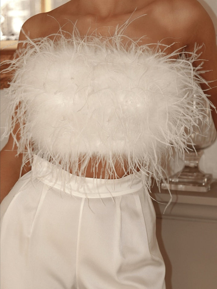 Dames strapless bandeau top met veren en kort model