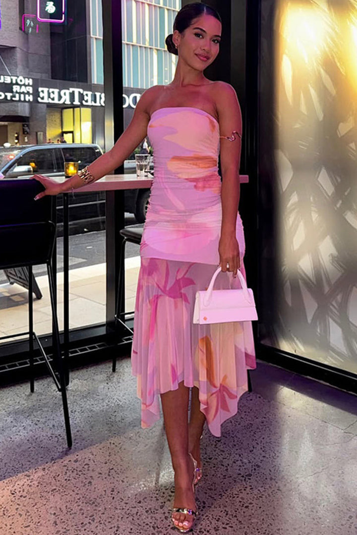 Dames strapless midijurk met gerimpeld lijfje en asymmetrische meshzoom